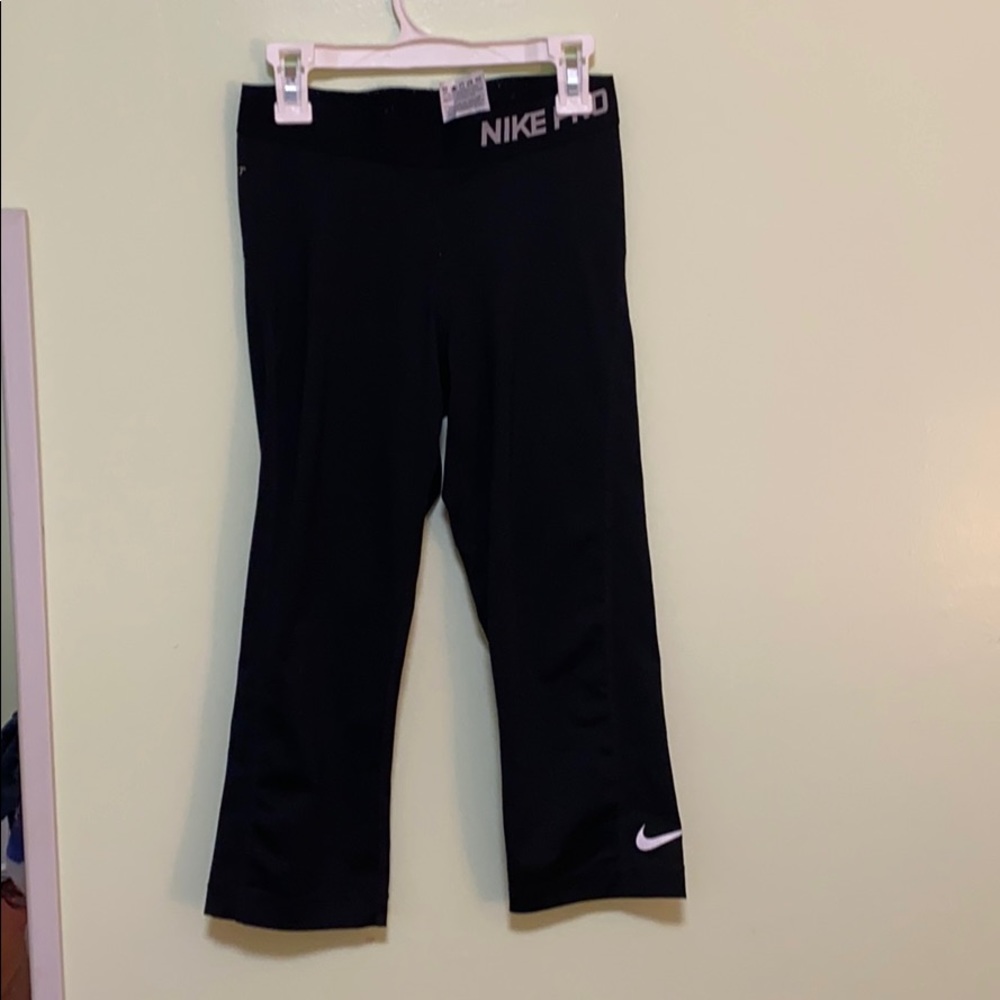 Nike Pro Cropped Leggings